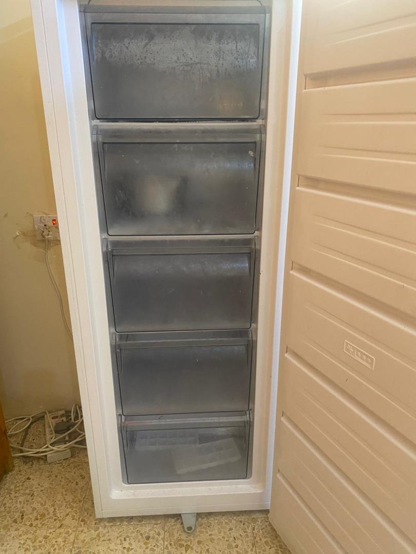 فريزر كامل من شركة جيباس